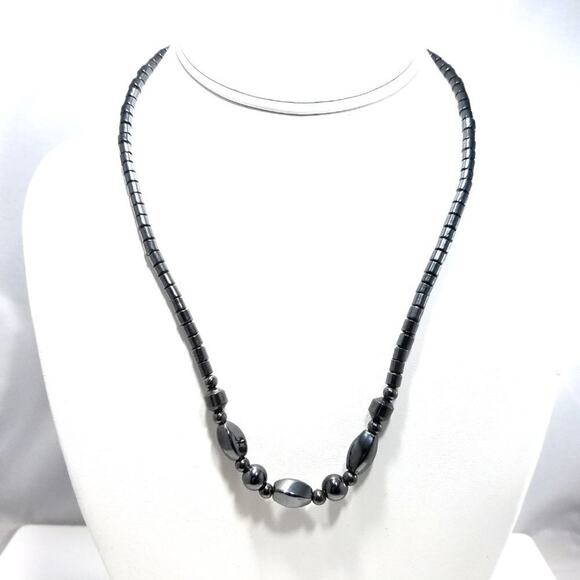 Vintage Hematite Magnetic Gemstone Beaded Necklace, 19 Inches - Picture 1 of 8